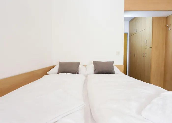 Hostel Mynext - Westbahnhof One Wenen