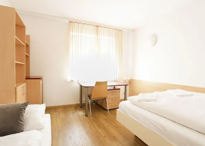 Hostel Mynext - Westbahnhof One