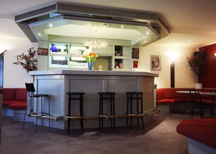 Mynext - Westbahnhof One Hostel *