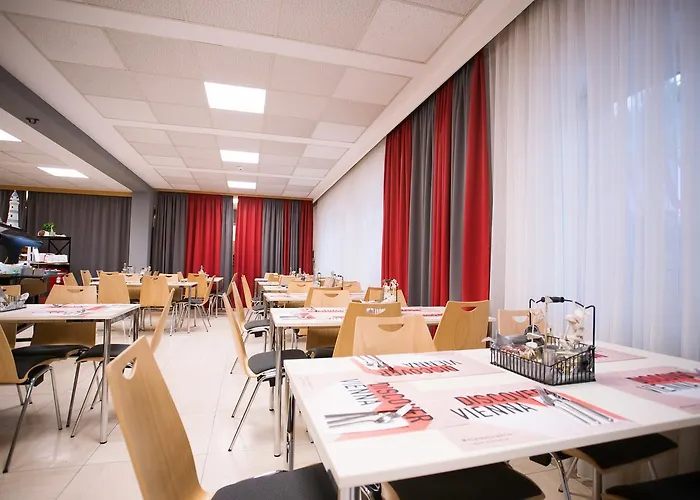 Mynext - Westbahnhof One Hostel