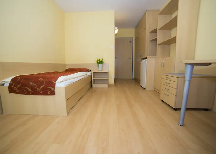 Mynext - Westbahnhof One Hostel Wenen