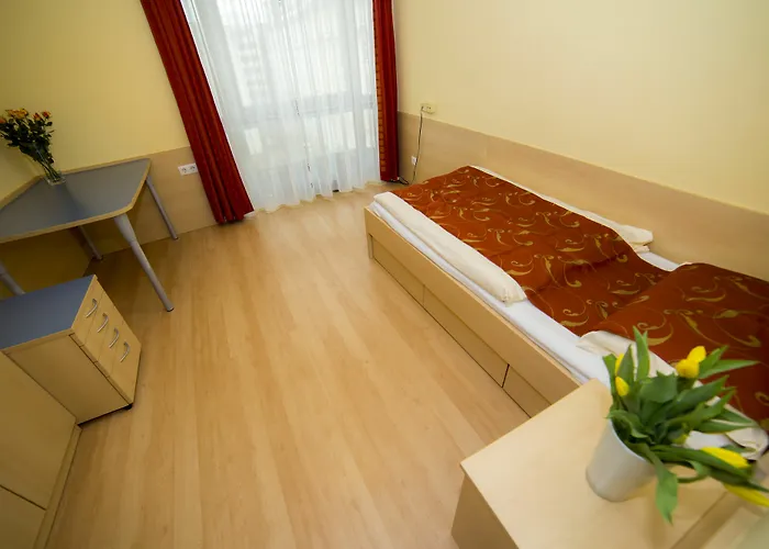 Mynext - Westbahnhof One Hostel *