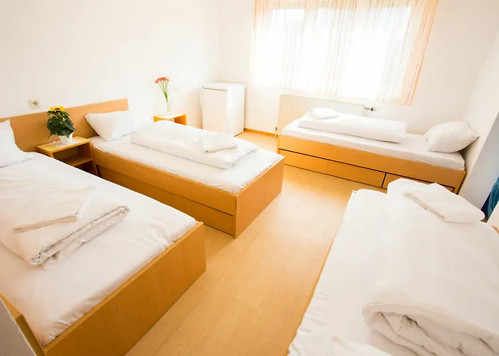 Hostel Mynext - Westbahnhof One Wenen