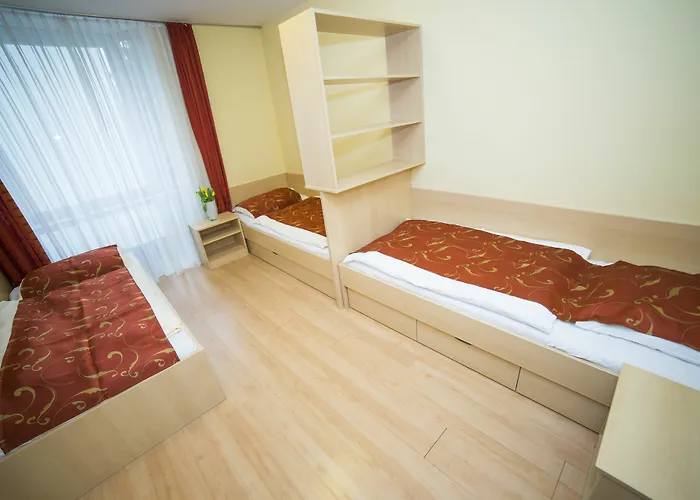 Hostel Mynext - Westbahnhof One Wenen